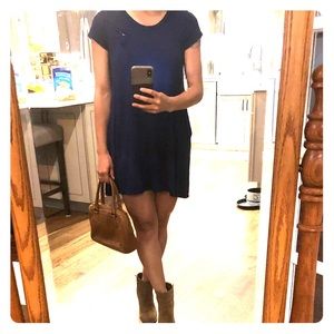 Lulus navy T-shirt dress with pockets